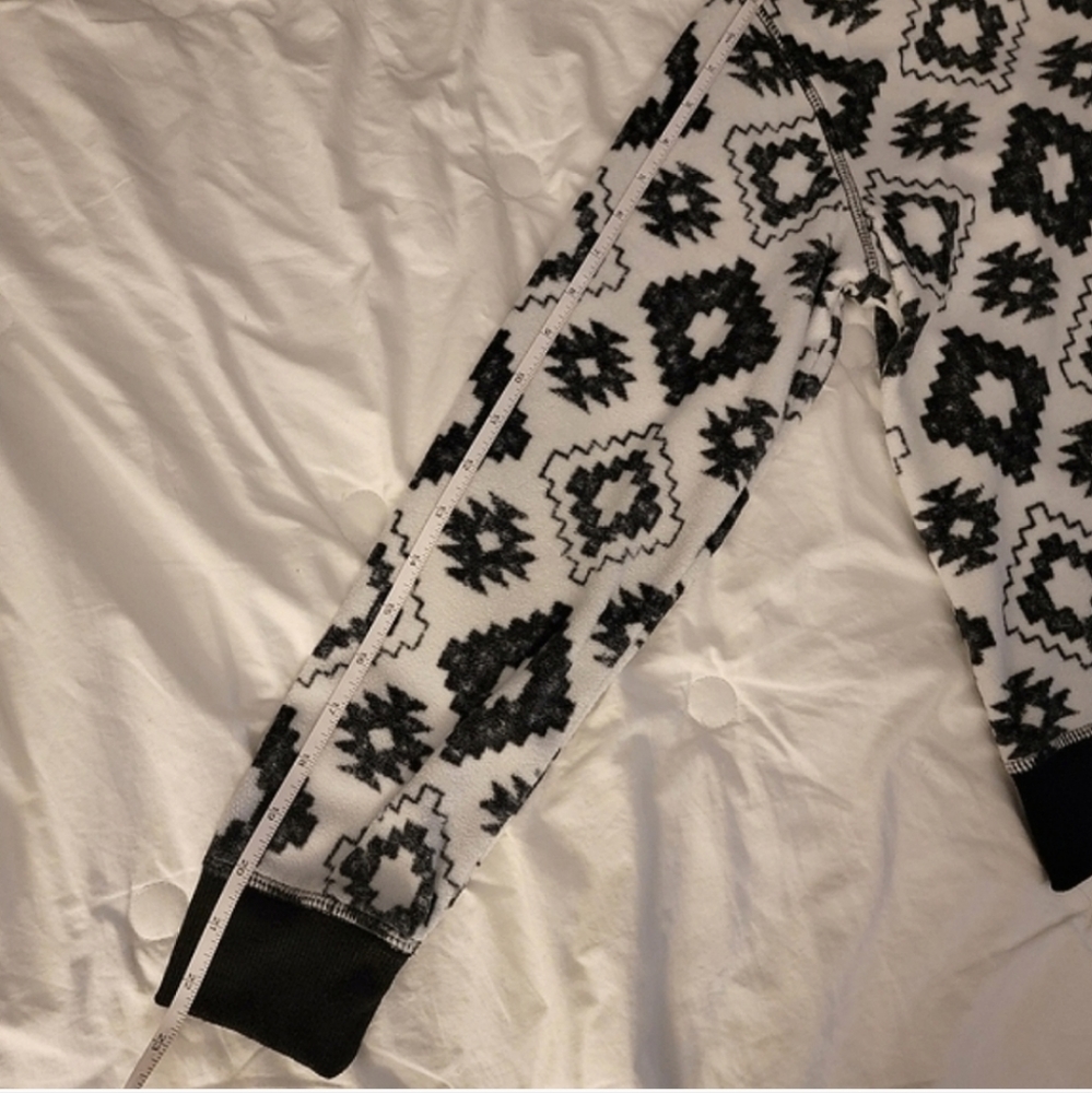 2 / $20 - Eddie Bauer - Crewneck Fleece Sweater - Size Small - Picture 10 of 10